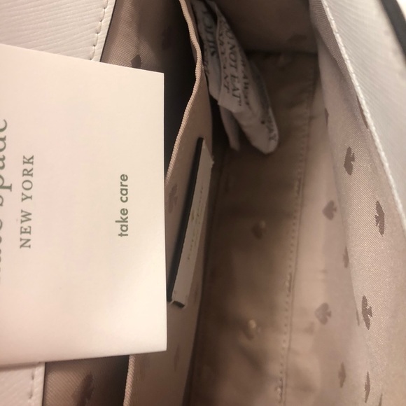 Kate Spade Carson convertible crossbody white - Picture 3 of 3